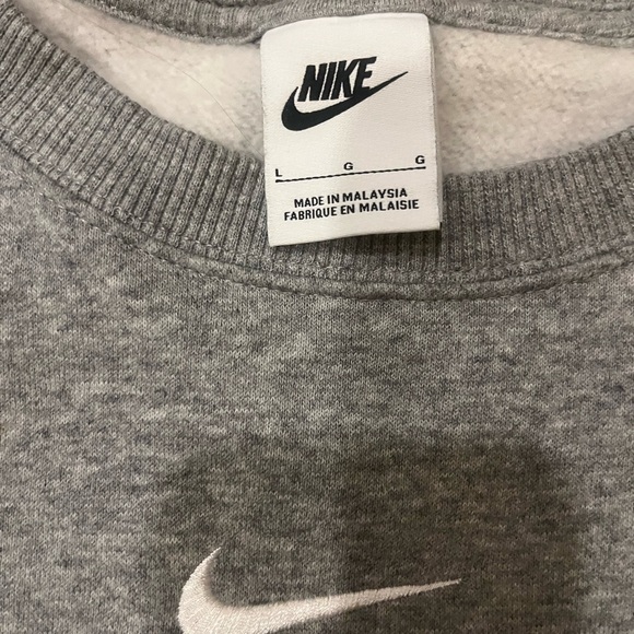 Nike Women's Center Swoosh Oversized Sweatshirt in Grey - Picture 4 of 4